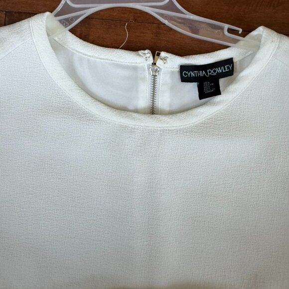 Cynthia Rowley Women's White Textured High-Low Short Sleeve Top, size Large - Picture 5 of 8